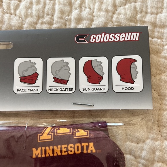 MINNESOTA MULTIFUNCTION NECK GAITER…NEW WITH TAG - Picture 5 of 5